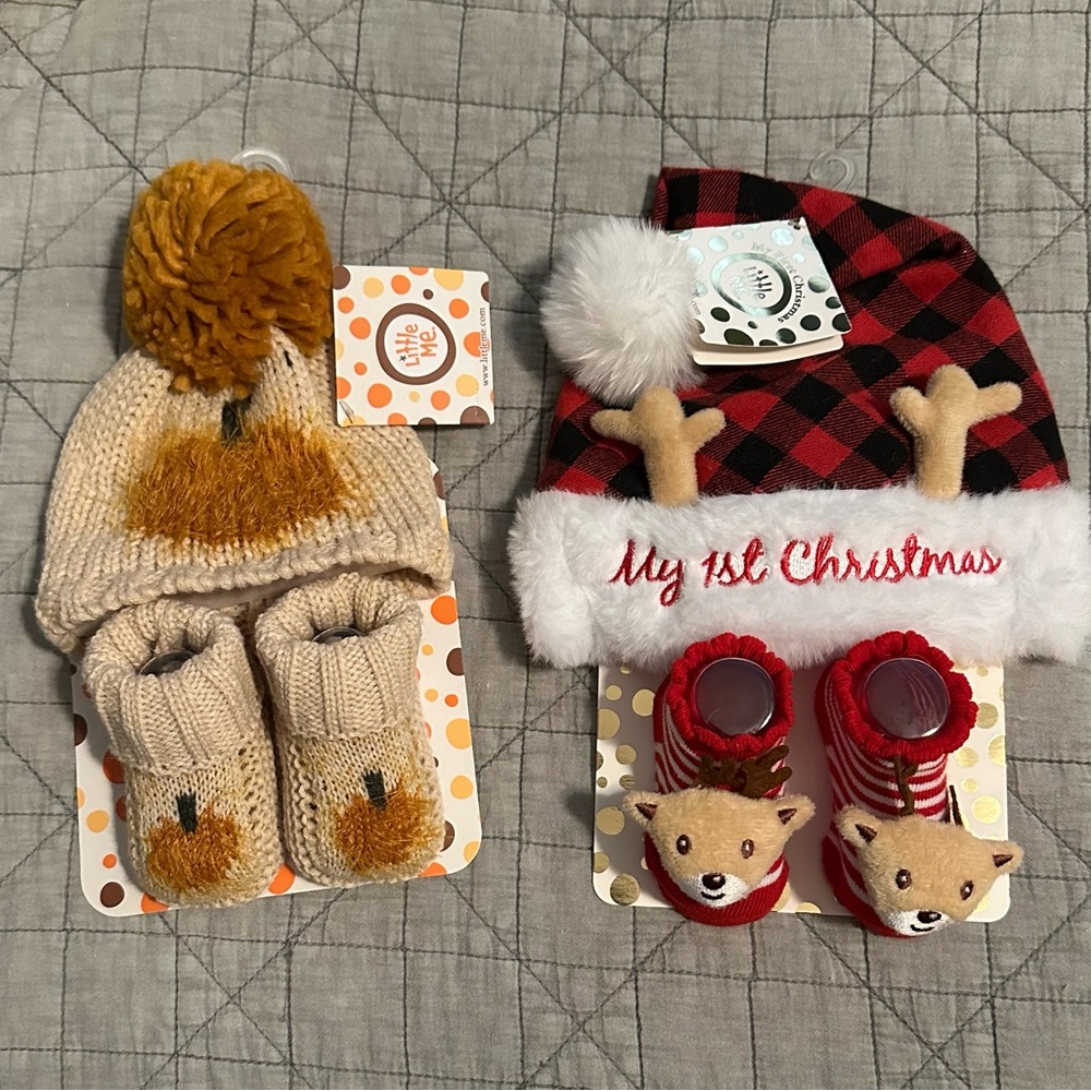 Seasonal hat and shoe sets. Newborn.0-3